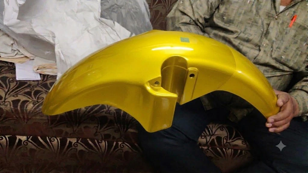 FRONT MUDGUARD KARIZMA YELLOW