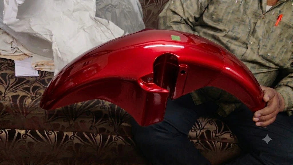 FRONT MUDGUARD KARIZMA RED